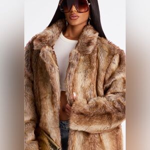 NWT Women's Faux Fur Coat - Brown 2X